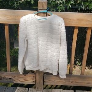 No Boundaries Cozy White Crew Neck Sweater